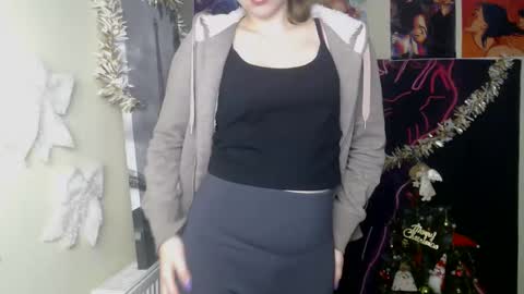 Stella online show from December 22, 7:38 am