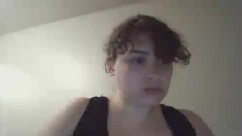 Snapshot of crystalhouse444 chatting on August 6, 2:35 am crystalhouse444 online show from August 6, 2:35 am