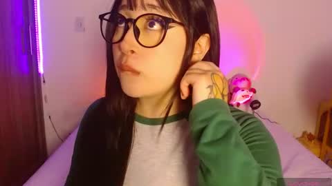 Olivia  online show from June 24, 1:48 am