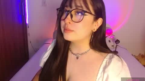 Olivia  online show from July 24, 1:36 am