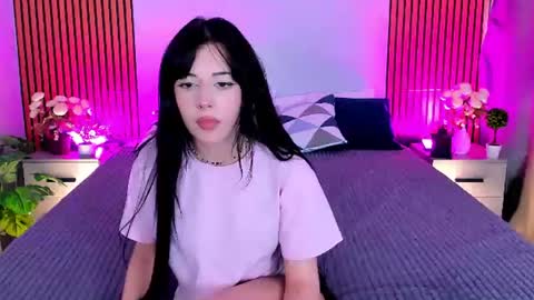 crystall0ve online show from July 29, 3:10 pm