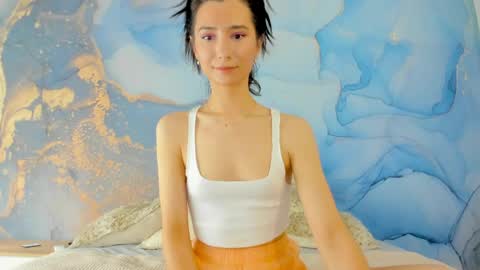 Snapshot of crystalnut chatting on May 31, 3:47 am Maria online show from May 31, 3:47 am