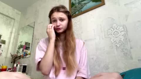 crystalstipp online show from July 15, 7:46 am