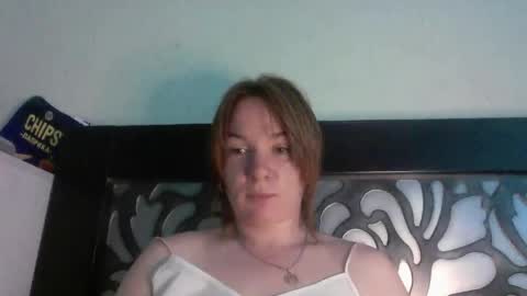 Snapshot of crystalvelvet chatting on May 27, 9:17 am crystalvelvet online show from May 27, 9:17 am