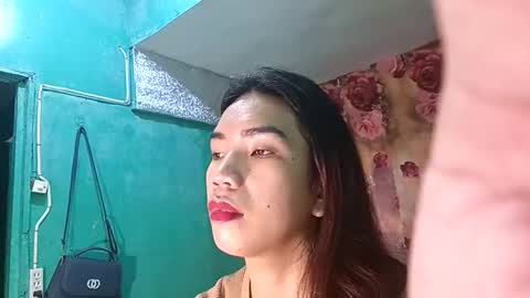 Snapshot of crystlfrord_xxx chatting on October 5, 5:50 am Crystal Ford online show from October 5, 5:50 am