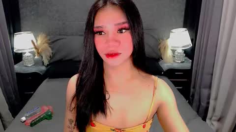 bea takashi  online show from February 12, 9:15 am