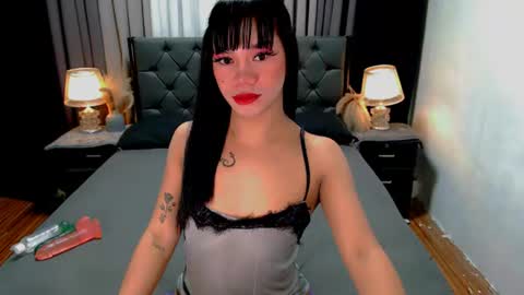 bea takashi  online show from June 27, 9:36 am