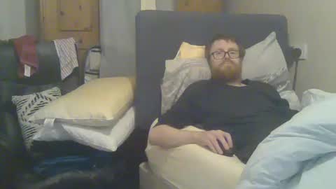 chris online show from December 22, 12:40 am