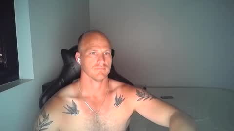 Snapshot of ct250787 chatting on March 18, 10:07 am ct250787 online show from March 18, 10:07 am