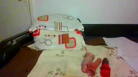 Snapshot of cubevert chatting on March 6, 7:32 pm cubevert online show from March 6, 7:32 pm