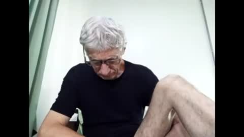 BIG UNCUT HARD COCK online show from March 4, 1:45 am