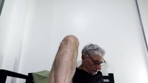 BIG UNCUT HARD COCK online show from March 10, 8:26 am