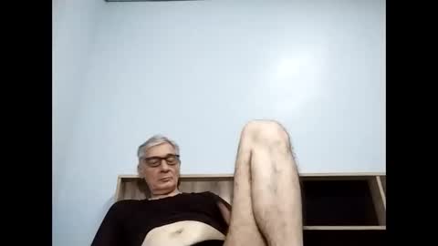 BIG UNCUT HARD COCK online show from September 18, 12:51 pm