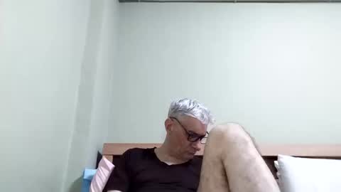 BIG UNCUT HARD COCK online show from December 17, 1:39 pm