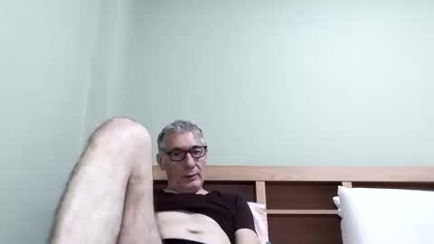 BIG UNCUT HARD COCK online show from December 18, 1:55 am