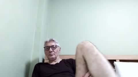 BIG UNCUT HARD COCK online show from December 20, 2:40 am