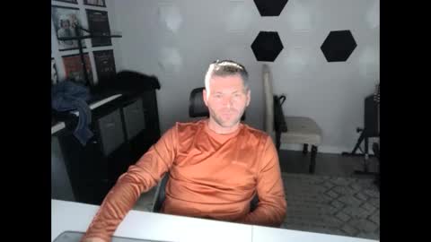 cuck_uu online show from October 8, 3:09 pm