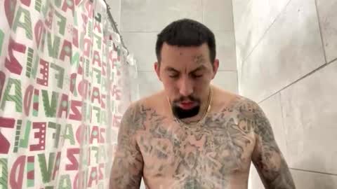 Snapshot of cuete2100 chatting on December 2, 11:11 pm cuete2100 online show from December 2, 11:11 pm