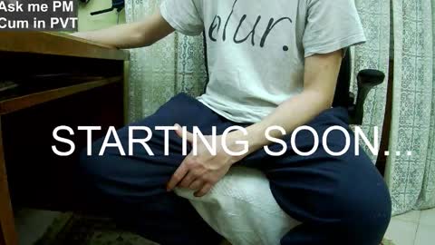 Snapshot of culonudo23 chatting on March 9, 12:03 am Leo online show from March 9, 12:03 am