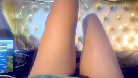 im KIM new girl to spoil online show from September 27, 4:50 am