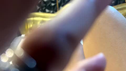 im KIM new girl to spoil online show from November 4, 9:14 pm