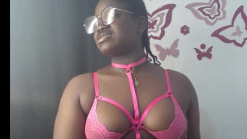 Coco sweet online show from February 17, 1:35 am