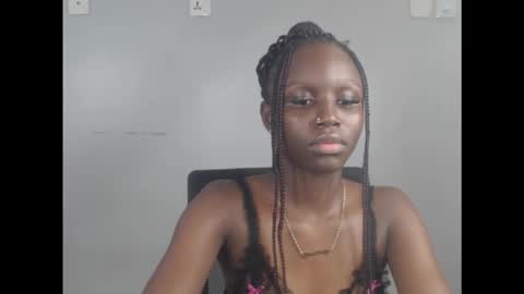 sophie online show from September 19, 8:05 am
