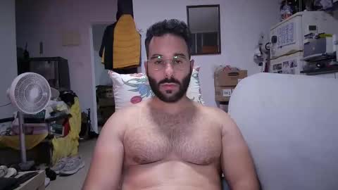 Snapshot of cuman15 chatting on March 6, 1:24 am Cuman online show from March 6, 1:24 am