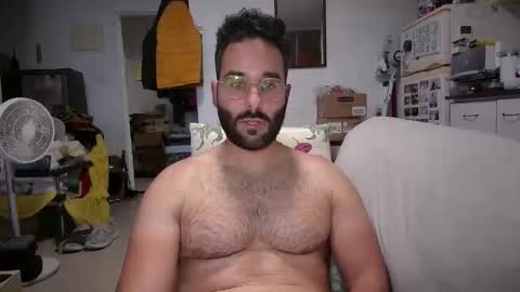 Snapshot of cuman15 chatting on March 9, 6:23 pm Cuman online show from March 9, 6:23 pm