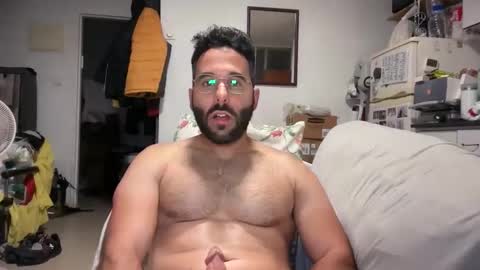 Snapshot of cuman15 chatting on April 19, 11:07 pm Cuman online show from April 19, 11:07 pm