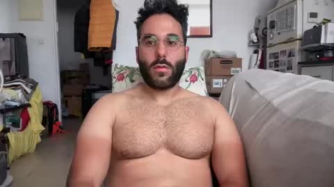 Snapshot of cuman15 chatting on May 11, 6:08 am Cuman online show from May 11, 6:08 am