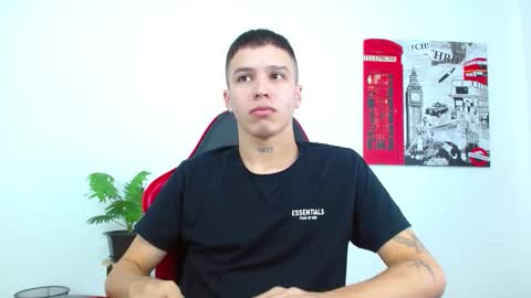 cumandres online show from December 2, 2:23 pm