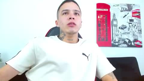 cumandres online show from June 30, 3:46 pm