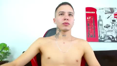 cumandres online show from July 4, 3:29 pm