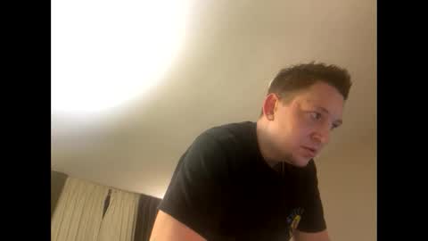 CuMAw3R online show from March 23, 11:47 am