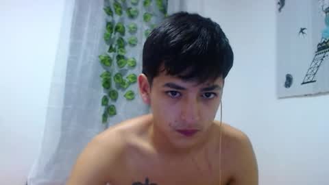 Snapshot of cumb0y_squirtgirl chatting on September 23, 9:45 am Pablo and emma online show from September 23, 9:45 am