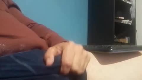 Snapshot of cumbian_chero chatting on March 23, 8:57 pm cumbian_chero online show from March 23, 8:57 pm