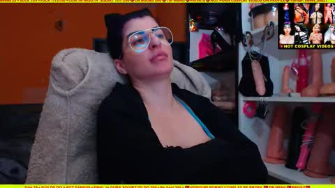 cuminmenowbby online show from December 3, 5:23 pm