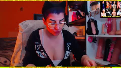 cuminmenowbby online show from December 4, 12:58 pm