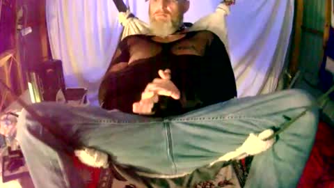 Snapshot of cummerforyouu chatting on March 28, 10:04 am Mike Smalls online show from March 28, 10:04 am