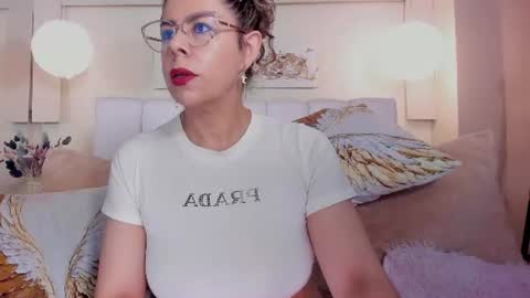 Snapshot of cumming_loving chatting on July 26, 6:59 pm Cumming Loving online show from July 26, 6:59 pm