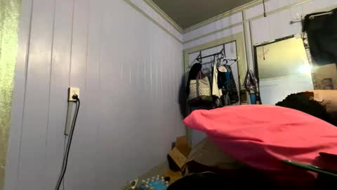 Snapshot of cumnsparkle chatting on April 13, 4:45 pm cumnsparkle online show from April 13, 4:45 pm