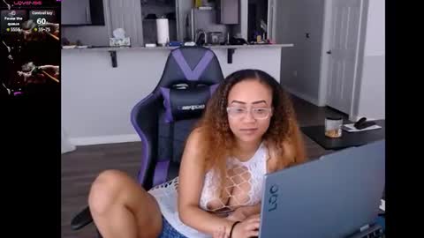 Nia Reese online show from July 11, 8:44 pm
