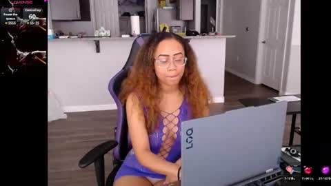 Nia Reese online show from July 14, 7:41 pm