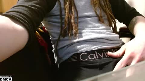 Cumputer online show from February 11, 5:01 am