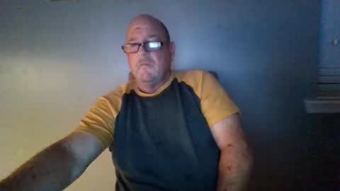 cumsalot55797187 online show from December 17, 2:33 am