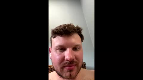 Snapshot of cumshooter445 chatting on November 1, 8:22 pm cumshooter445 online show from November 1, 8:22 pm