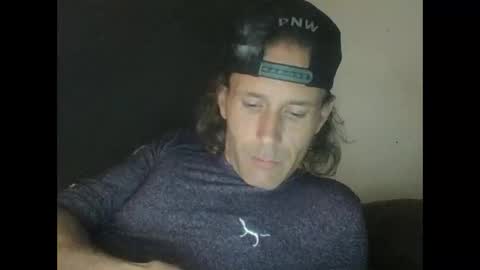 cumslutboi27 online show from January 17, 3:23 am