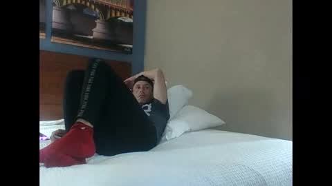 cumslutboi27 online show from February 9, 5:01 pm