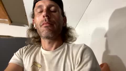 cumslutboi27 online show from February 16, 7:37 am